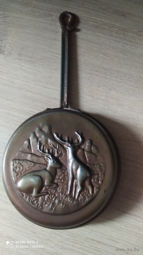 Медная сковорода