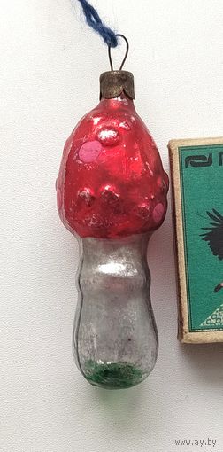 Ёлочная игрушка. Мухомор. В-54.