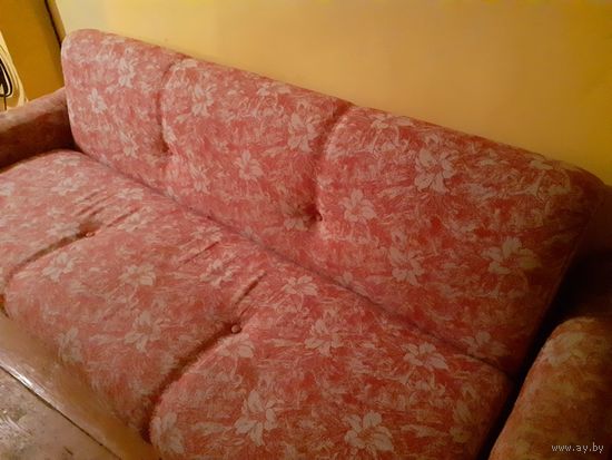 Диван СССР   длина 1,9 м