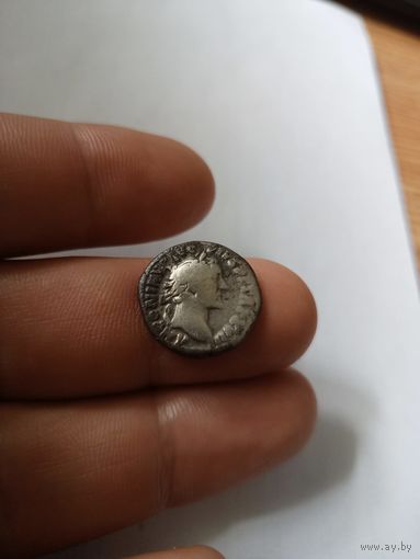 13 Римская империя .Антоний Пий (138-161) денарий.серебро.140-143 Рим