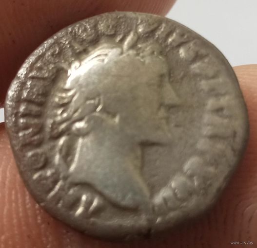 13 Римская империя .Антоний Пий (138-161) денарий.серебро.140-143 Рим