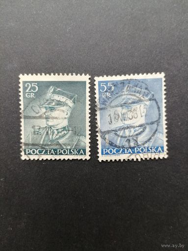 Польша 1937 Полная серия марок "Маршал Эдвард Рыдз-Смиглы" (гашение без клея, одна марка с наклейкой) Mi.319-320 каталог 0.70 евро