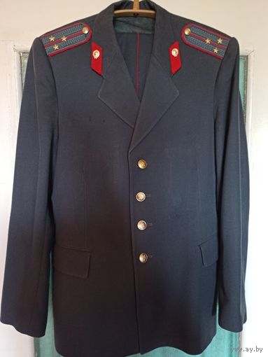 Китель ст. лейтенанта, брюки, МВД СССР, образца 1969-1975 гг. МПП БССР швейная фабрика "Знамя индустриализации".