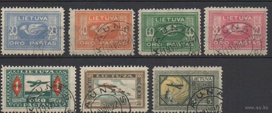 Литва\15м\ Авиапочта. (1 выпуск). 1921г. Серия. Гаш. разновидность