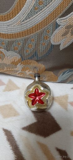 Елочная игрушка звезда СССР