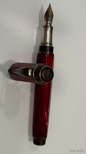 Ручка перьевая MONTEGRAPPA SYMPHONY ruby red celluloid