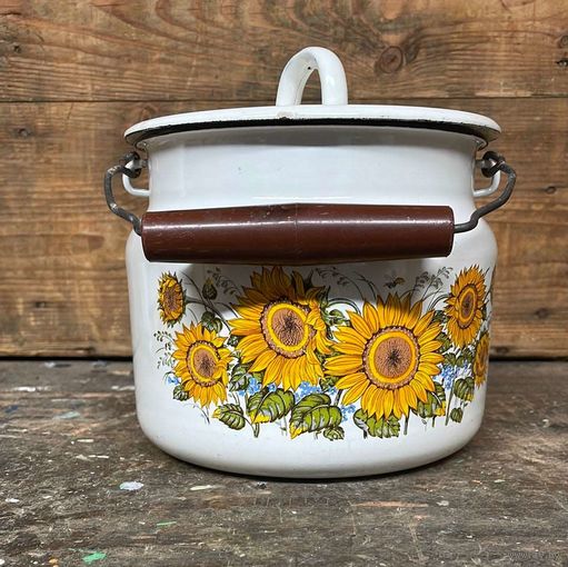 Эмалированная винтажная посуда