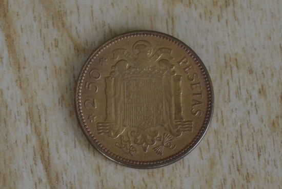 Испания 2,5 песеты 1953 с 1руб