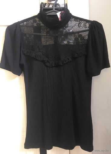 Блузка F&F. Пересылка бесплатно