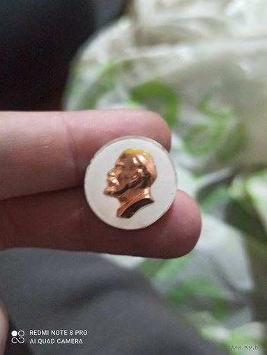 Значок Ленин