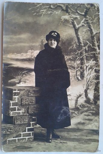 Фото. Дама в шубе. До 1917 г. 9х14 см.