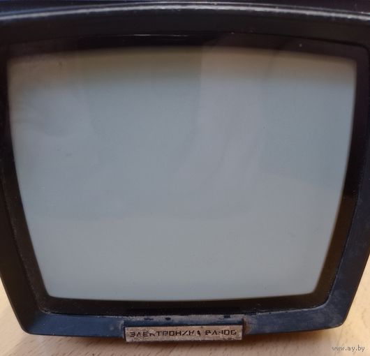 Телевизор Электроника ВЛ 100 нерабочий.