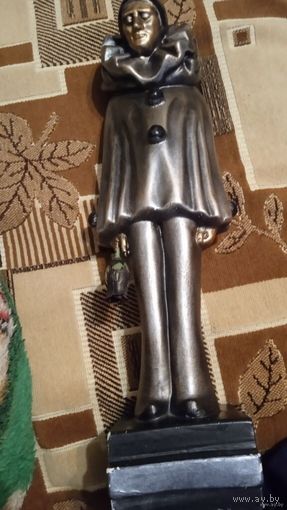 СТАТУЭТКА ПЬЕРО (польша)