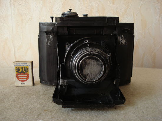 Фотоаппарат-копилка.