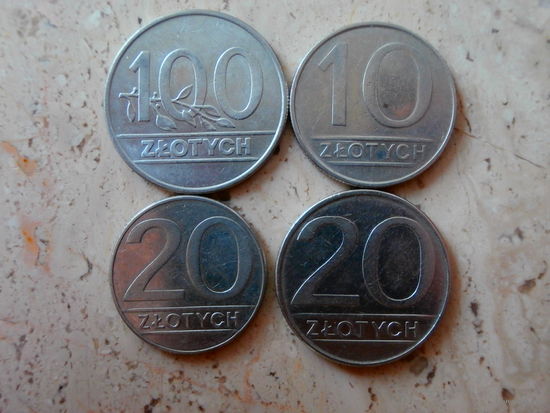 Набор монеты 4 монеты: 100, 20, 20, 10 злотых Польша
