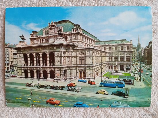 Вена, Опера