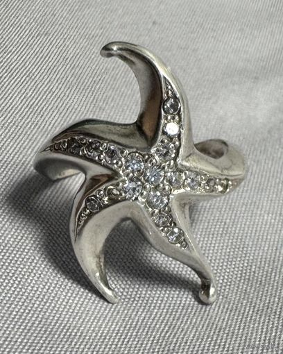 Кольцо серебряное 925 пробы. 77