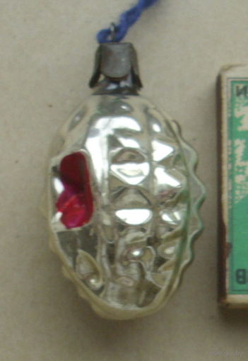 Ёлочная игрушка. Д-10.