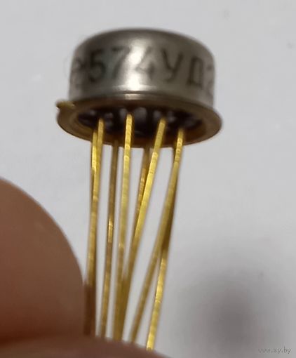 Микросхема 574УД2А.Новая