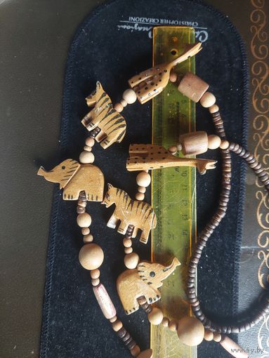 Бусы дерево