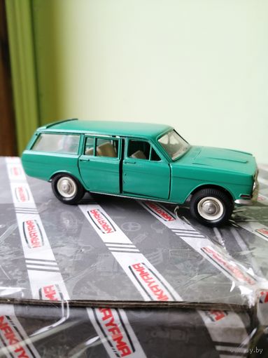 Модель Волга ГAЗ 24. Made in USSR. Есть ещё модели производства СССР в моих лотах. См описание