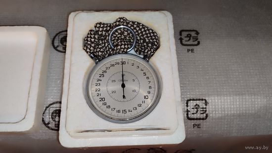 Секундомер Слава СССР рабочий с оригинальной коробкой 20 камней