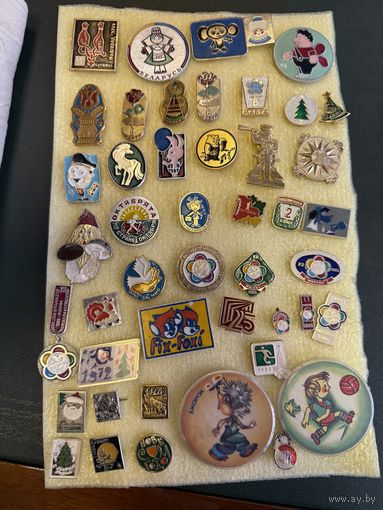 Значки с рубля смотри все лоты