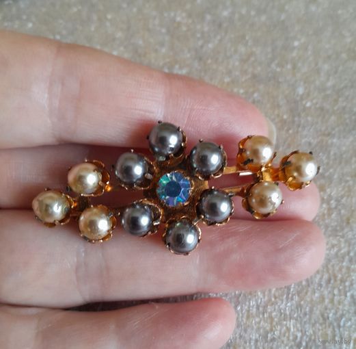 Винтажная брошь.