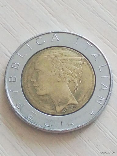 Италия 500 лир 1982г.