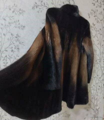 НОРКОВАЯ ШУБА. ОКРАС "ДЕГРАДЕ". БРЕНД  "Тоto fаshiоn". 46.