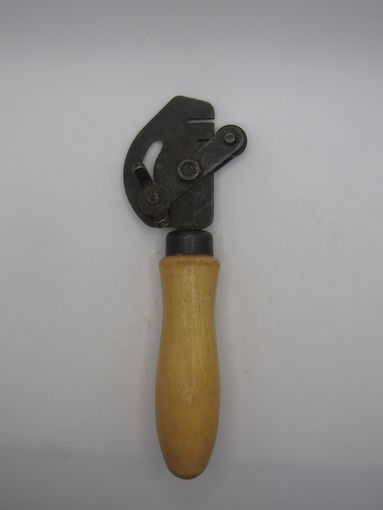 Приспособление для разводки зубьев ножовок. Инструмент СССР.