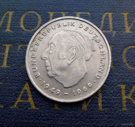 2 марки 1976 (G) Теодор Хойс Германия ФРГ #01