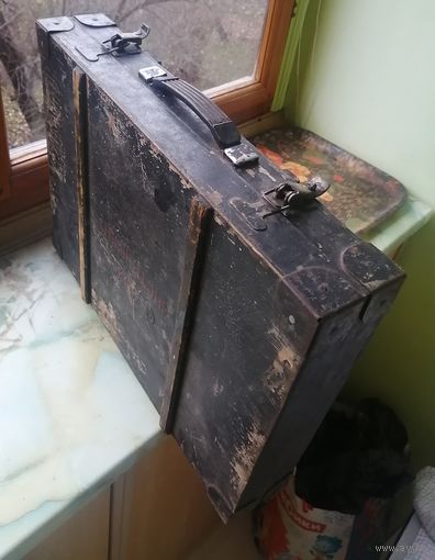 Ящик, чемодан армейский(?) инструмент 303