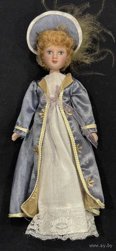 Кукла фарфоровая 3. С рубля.