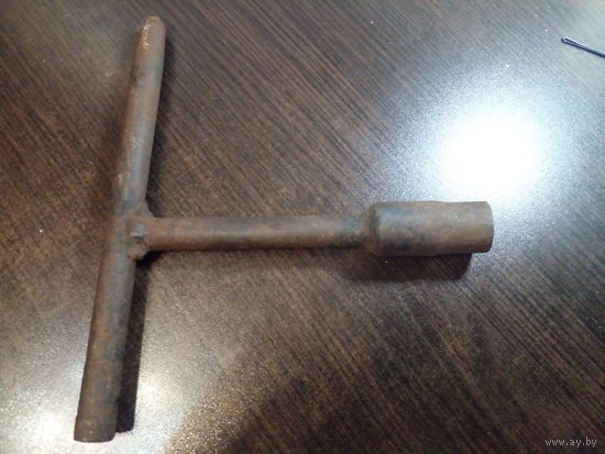 Накидной ключ 17 р.