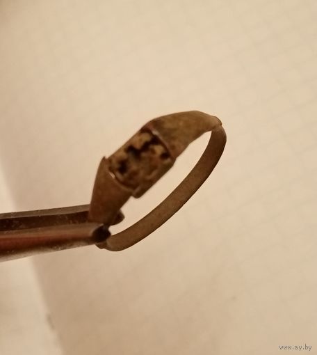 Колечко ажурное. С утерей камня