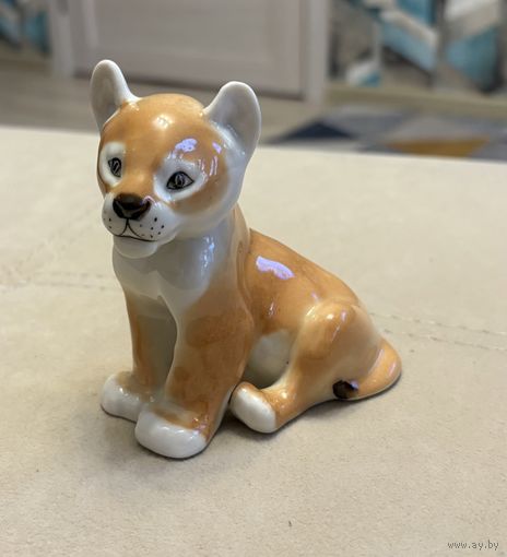 Статуэтка Фарфоровая Тигрёнок . ЛФЗ