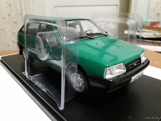 Авто "Иж-2126" ("Легендар. совет. автомоб."). Журнал прилагается.