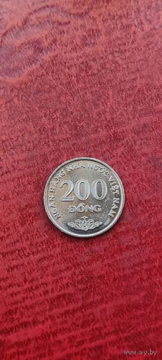 Вьетнам 200 донг 2003