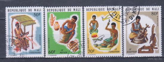 [399] Мали 1974. Культура и быт.Рукоделие.Ремесла. Гашеная серия.
