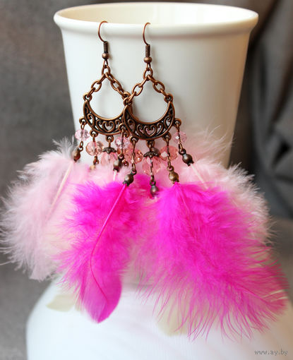 Лот С 1 РУБЛЯ! много лотов! Серьги медные с чешским стеклом Аврора и перьями розовые. без МЦ
