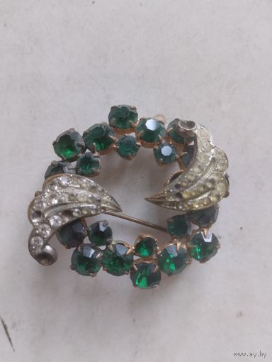 Брошь старая.