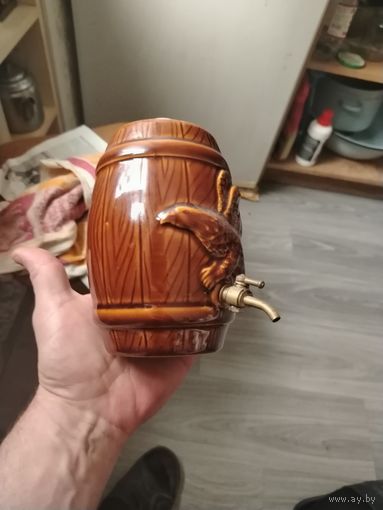 Боченок. Ёмкость и производитель неизвестны