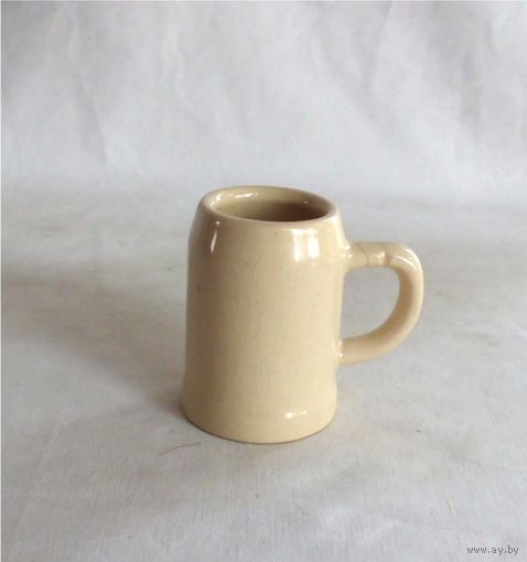 Кружка пивная миниатюрная 02