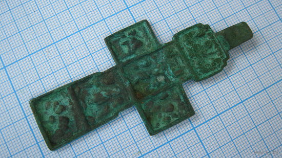 Крестик старинный, нательный. Бронза, литье.