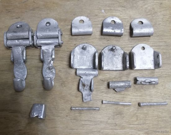 Зацепы/карабины Ritler Aluminium D.R.G.M для лямок немецких пехотных ранцев.