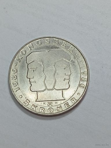 Норвегия 5 крон 1986 года .