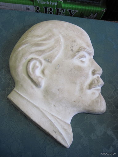 Барельеф В.И. Ленина гипсовый советский.