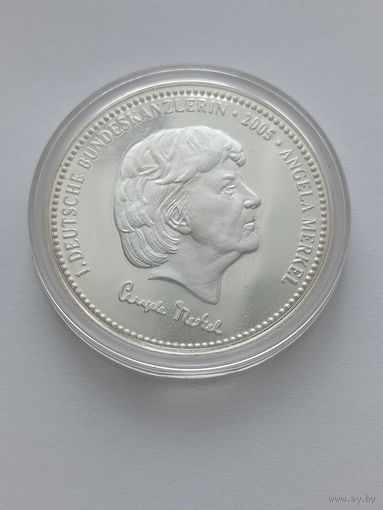 Германия медаль Ангела Меркель.