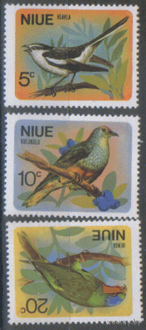 Ниуи. М. 116/18. 1971. Птицы. ЧиСт.